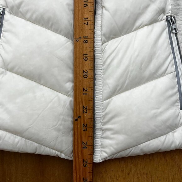 BE BY BLANC NOIR QUILTED ASYMMETRICAL DOWN PUFFER VEST Women’s sz M White - Picture 9 of 9